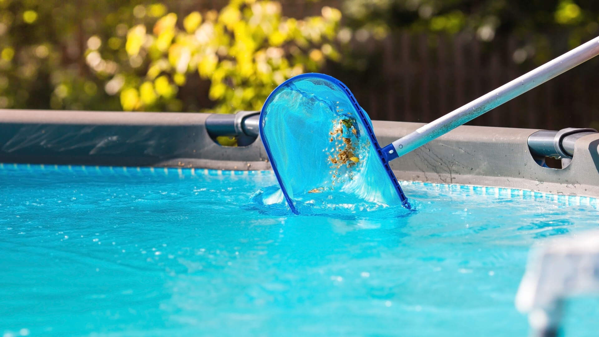 Creating a Stress-Free Pool Maintenance Routine for Homeowners